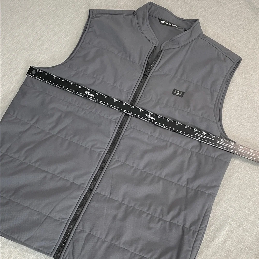 Travis Mathew Vest Cold Heart 2.0 Grey Quilted Puffer Lightweight XL Mens Golf